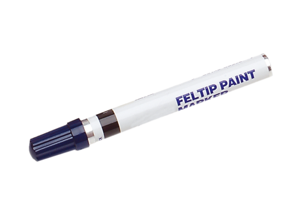 Felt-tip pen with lacquer paint, black