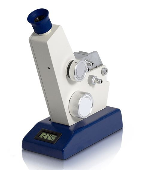 Abbe refractometer AR 4 1.300 - 1.7200 nD, 0 - 95% Brix, scale and prism illumination, with digital thermometer